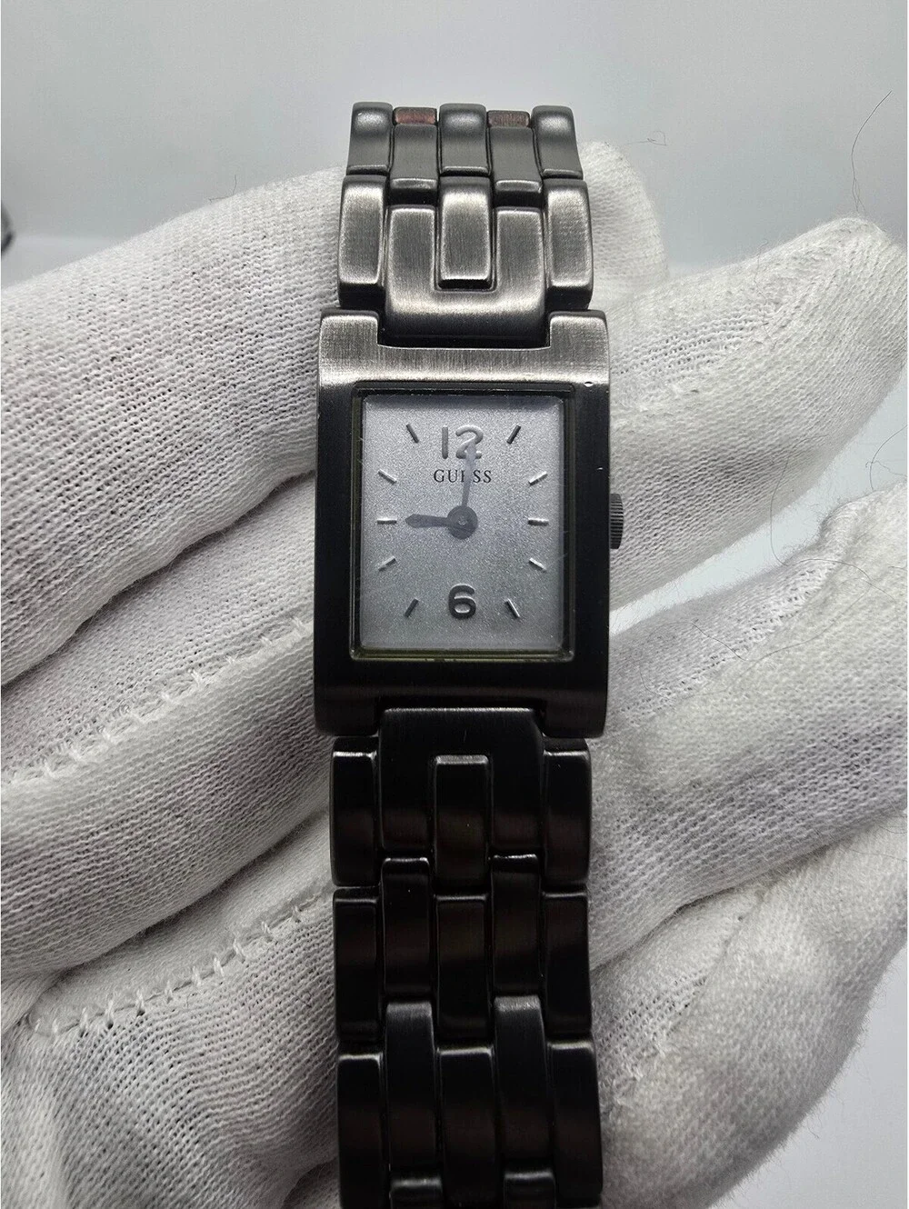 GUESS Women’s Quartz Analog Rectangle Watch Silver Dial Gray Stainless Bracelet